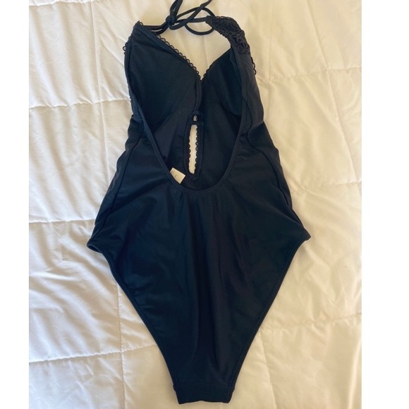 HOLLISTER ONE PIECE SWIMSUIT - Picture 2 of 2